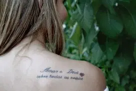 Tatuagens Escritas [Guia Definitivamente Completo]