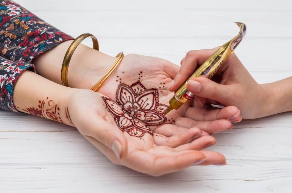 Tatuagem henna na Visão Tattoo