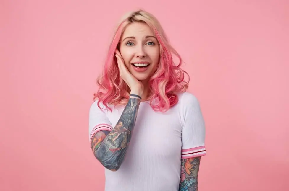 o que a bíblia fala sobre tatuagem